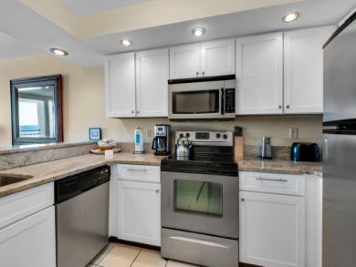 Fort Walton Beach One Bedroom Vacation Condo Sleeps Four